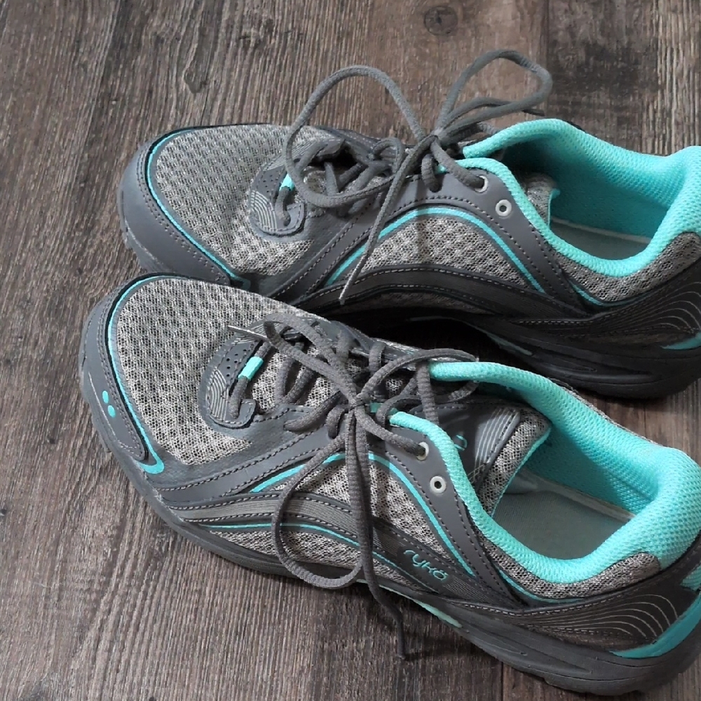 Ryka Gray and Teal Athletic Shoes
